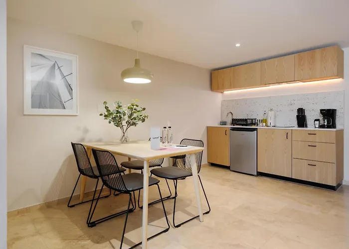 Aparthotel Roma 168 By Wynwood House 3*